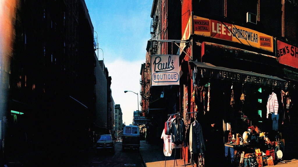 The corner of Rivington and Ludlow streets as it appeared on Paul’s Boutique album cover