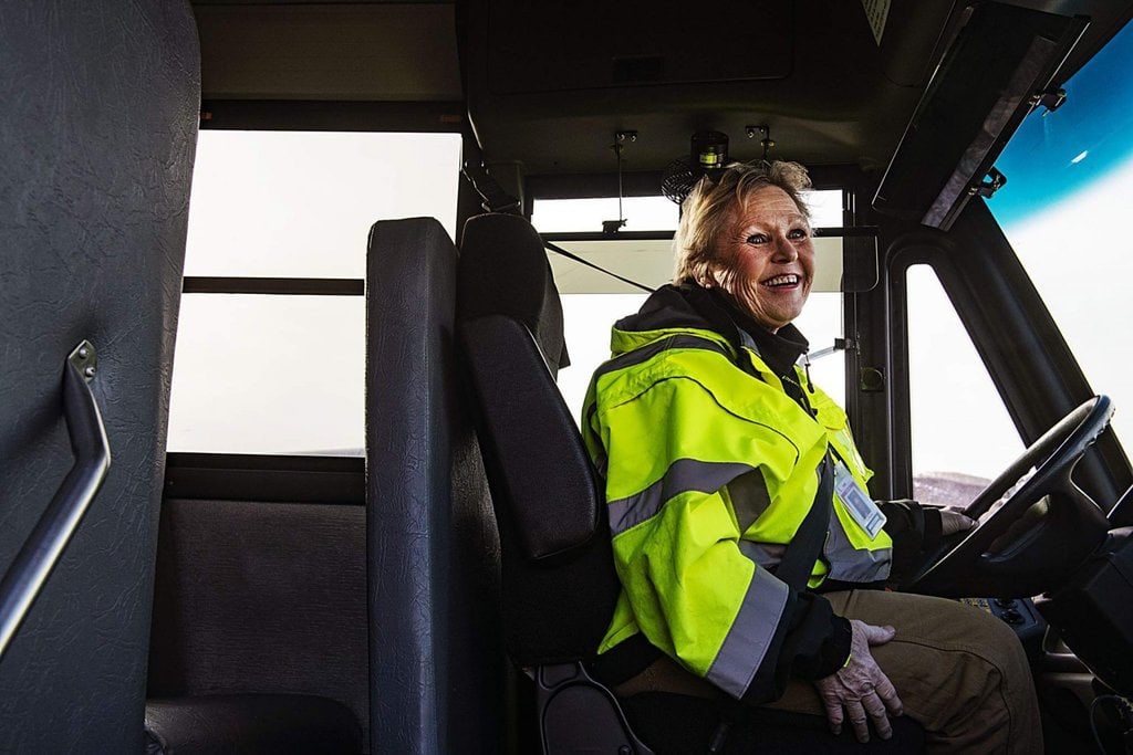 Here Are Some Great Examples of School Bus Drivers Being Heroes