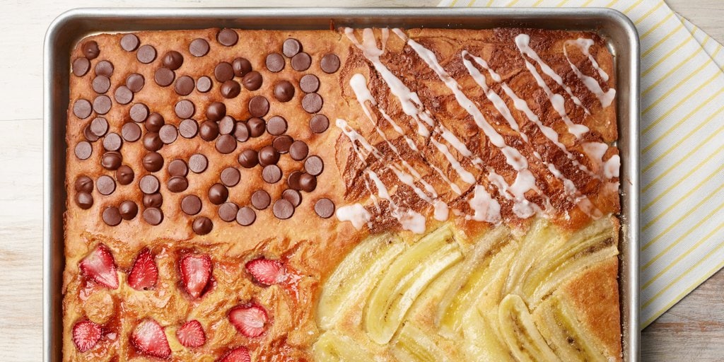 Sheet Pan Pancakes Are an Easy Way to Make a Quick and Fluffy Desert